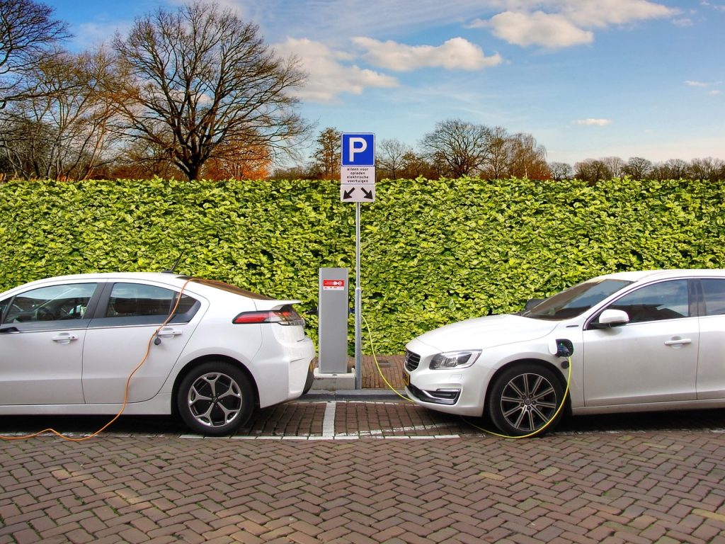 Installation borne de recharge à Istres